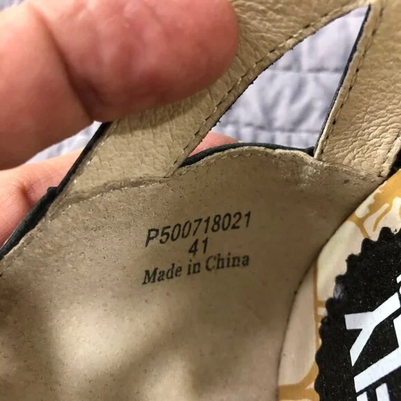 Fly London Wedge Size 41 EU 10 US Yadi Interwoven Straps Peep Toe Black Patent - Picture 6 of 13